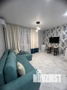 Студия квартира, посуточно, 26м2, 3/25 этаж