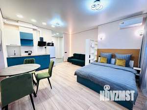 Студия квартира, посуточно, 35м2, 23/24 этаж
