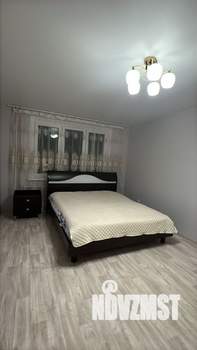 1-к квартира, на длительный срок, 38м2, 8/18 этаж