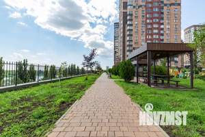 1-к квартира, посуточно, 40м2, 23/25 этаж