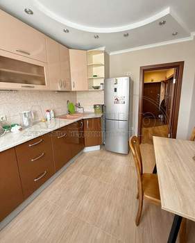 2-к квартира, на длительный срок, 72м2, 5/17 этаж