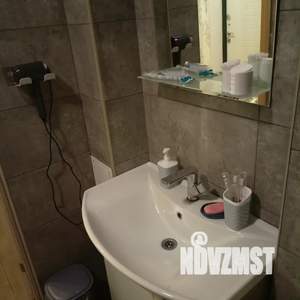 Студия квартира, посуточно, 38м2, 5/24 этаж