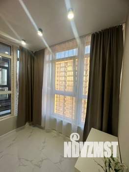 Студия квартира, посуточно, 28м2, 19/24 этаж