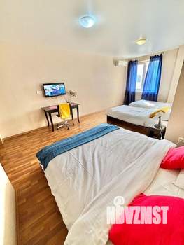 1-к квартира, посуточно, 52м2, 11/18 этаж