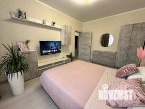 1-к квартира, посуточно, 43м2, 8/25 этаж