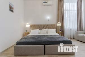 Студия квартира, посуточно, 39м2, 1/1 этаж