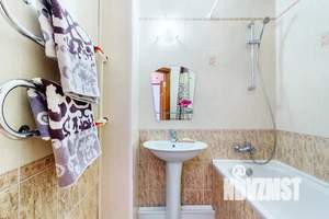 2-к квартира, посуточно, 45м2, 4/10 этаж