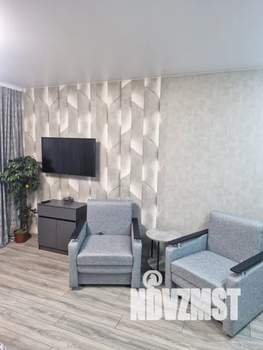 1-к квартира, посуточно, 44м2, 14/18 этаж