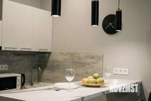 Студия квартира, посуточно, 37м2, 2/8 этаж