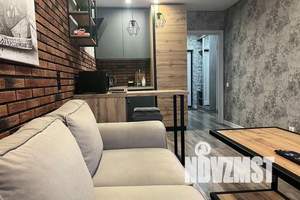 1-к квартира, посуточно, 40м2, 12/18 этаж