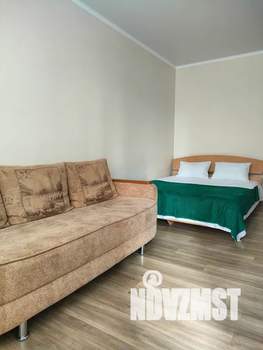 1-к квартира, посуточно, 40м2, 9/25 этаж