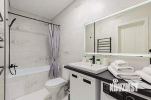 1-к квартира, посуточно, 35м2, 9/25 этаж