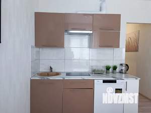 Студия квартира, посуточно, 28м2, 5/17 этаж