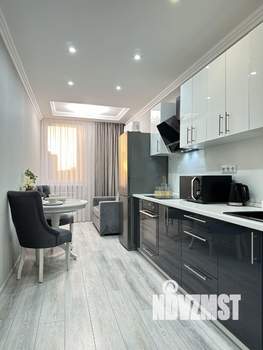 2-к квартира, посуточно, 45м2, 10/33 этаж