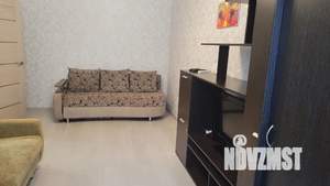 1-к квартира, посуточно, 35м2, 1/18 этаж