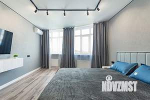 2-к квартира, посуточно, 68м2, 11/25 этаж