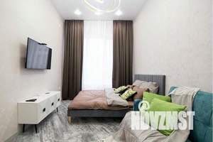 1-к квартира, посуточно, 33м2, 1/18 этаж