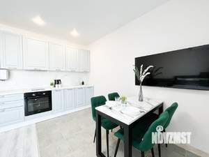 Студия квартира, посуточно, 42м2, 22/22 этаж