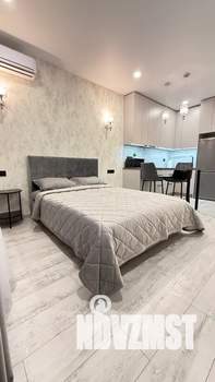 Студия квартира, посуточно, 30м2, 1/23 этаж