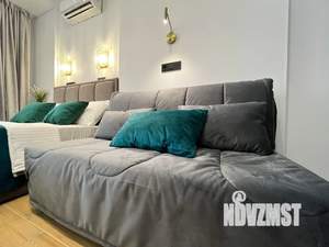 Студия квартира, посуточно, 28м2, 4/19 этаж