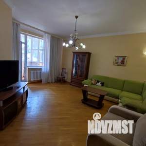3-к квартира, посуточно, 100м2, 3/12 этаж