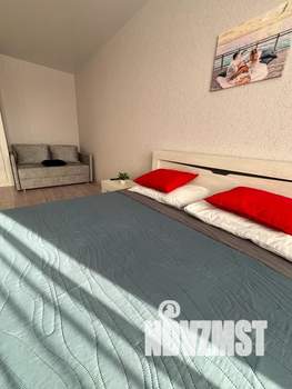 1-к квартира, посуточно, 38м2, 16/18 этаж