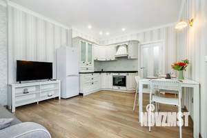 1-к квартира, посуточно, 60м2, 1/1 этаж