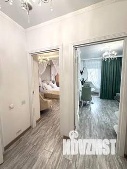 1-к квартира, посуточно, 38м2, 17/31 этаж