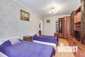 1-к квартира, посуточно, 40м2, 6/9 этаж