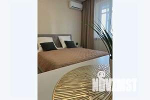 1-к квартира, посуточно, 30м2, 7/25 этаж