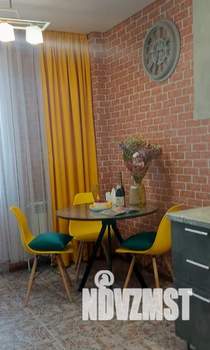 1-к квартира, посуточно, 42м2, 11/19 этаж