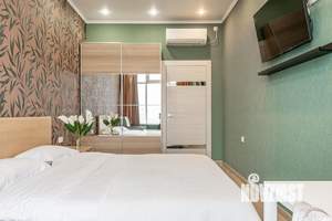 1-к квартира, посуточно, 55м2, 1/1 этаж