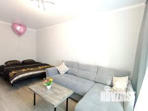 1-к квартира, посуточно, 38м2, 8/10 этаж