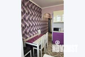 1-к квартира, посуточно, 42м2, 7/18 этаж