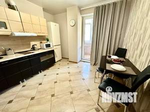 2-к квартира, посуточно, 63м2, 15/24 этаж