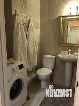 Студия квартира, посуточно, 50м2, 3/10 этаж