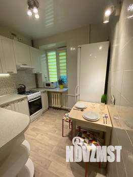 1-к квартира, посуточно, 30м2, 3/5 этаж