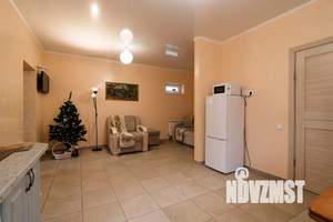 2-к квартира, посуточно, 60м2, 1/1 этаж