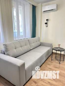 1-к квартира, посуточно, 35м2, 4/24 этаж