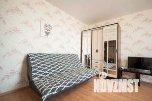 1-к квартира, посуточно, 40м2, 12/20 этаж