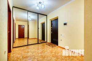 1-к квартира, посуточно, 58м2, 8/10 этаж