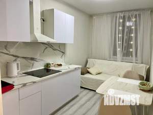 1-к квартира, посуточно, 36м2, 11/25 этаж
