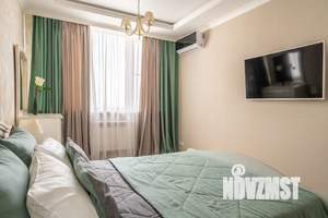 1-к квартира, посуточно, 40м2, 19/32 этаж