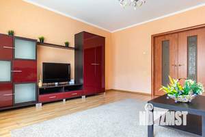 2-к квартира, посуточно, 73м2, 3/10 этаж