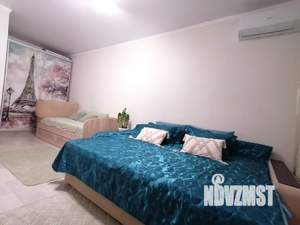 1-к квартира, посуточно, 38м2, 8/14 этаж