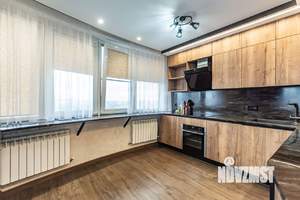 2-к квартира, на длительный срок, 104м2, 23/30 этаж