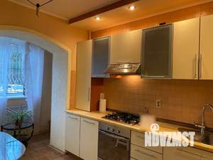 1-к квартира, посуточно, 43м2, 1/10 этаж