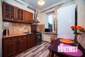 2-к квартира, посуточно, 52м2, 5/5 этаж