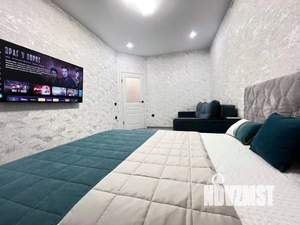 1-к квартира, посуточно, 43м2, 1/1 этаж