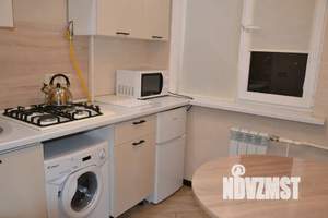 1-к квартира, посуточно, 25м2, 4/9 этаж